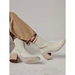 Free People Chelsea Ankle Boots Cream Leather Modern Effortless Boho Sz 8